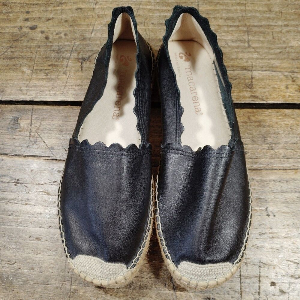 Macarena Leather Scalloped Espadrille Flat Shoe 40 US 9 Black Loafer Slip On EC